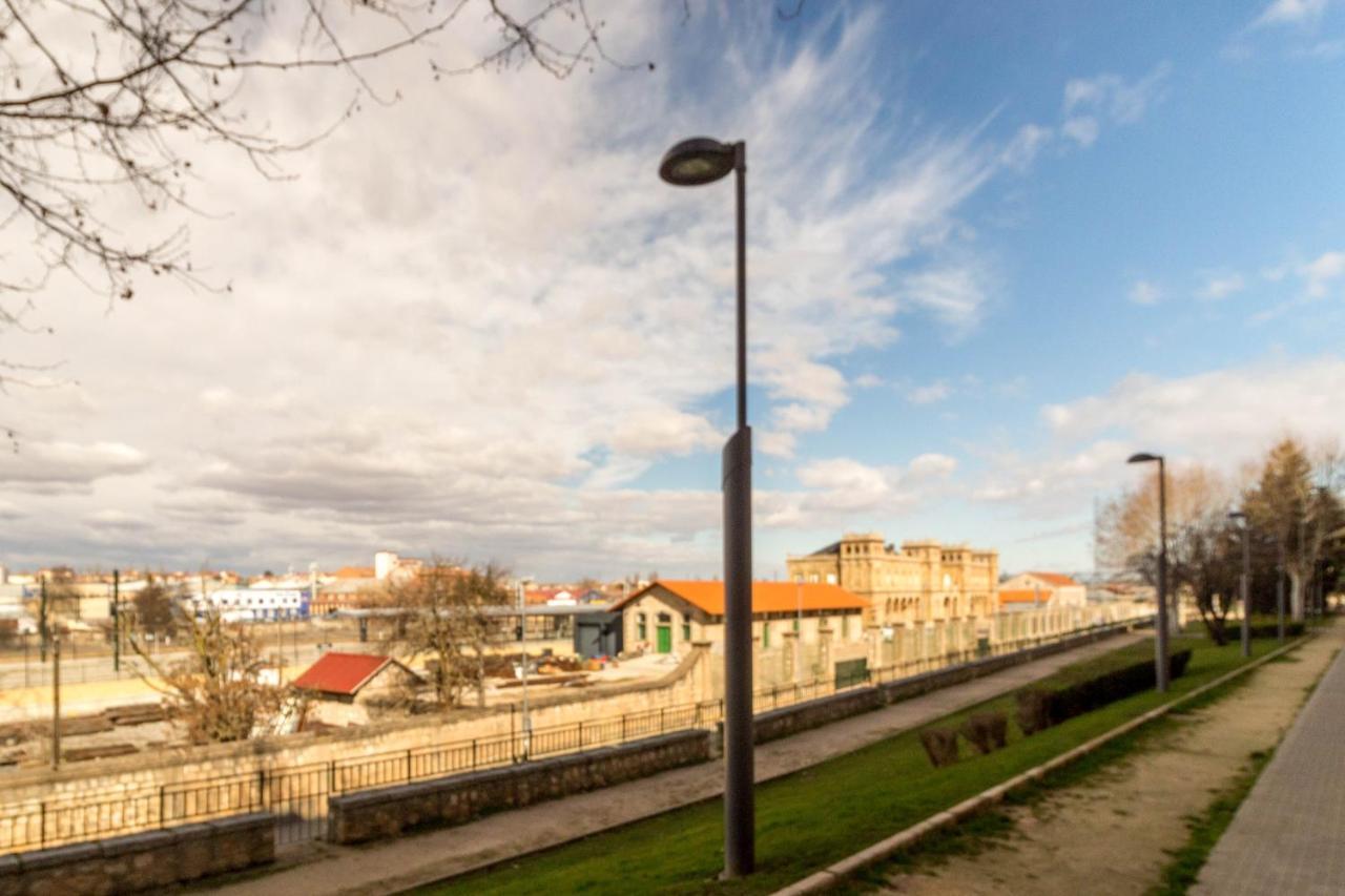 Ferrobus Lägenhet Zamora Exteriör bild